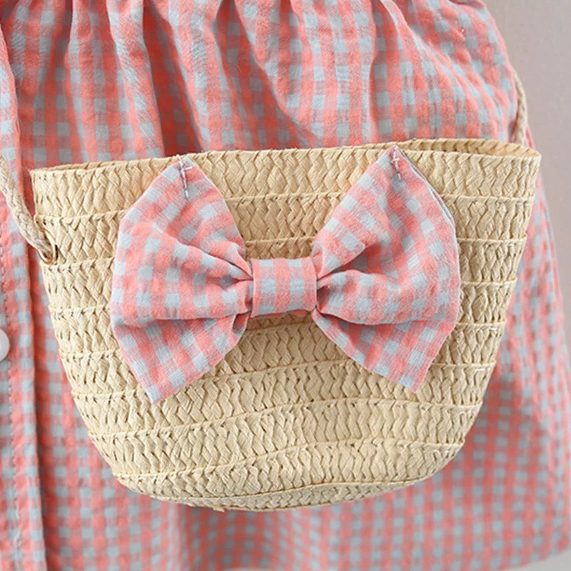 Vestido xadrez infantil acompanha bolsa